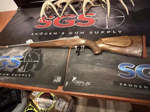 Sako 90 Hunter Stainless .222 Rem rifle, serial KN0491